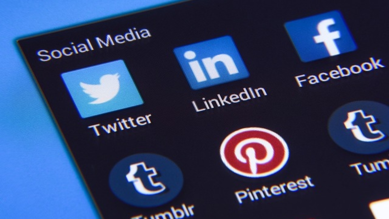 social media, facebook, twitter, instagram, icons, marketing, linkedin, business, mobile, pinterest, screen, smartphone, internet, technology, computers, application, communication, multimedia, network, digital, logo, tumblr, brand, tweet, www, device, connect, blue business, blue computer, blue technology, blue laptop, blue phone, blue marketing, blue logo, blue mobile, blue facebook, blue network, blue community, blue internet, blue digital, blue communication, blue company, blue social, blue smartphone, blue media, blue telephone, social media, social media, social media, social media, social media, twitter, twitter, marketing, marketing, linkedin